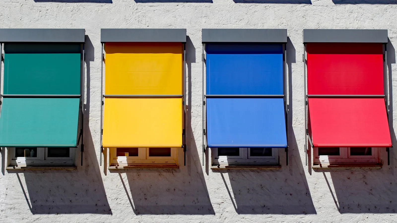 Qu'est-ce qu'un store banne et à quoi sert-il ?