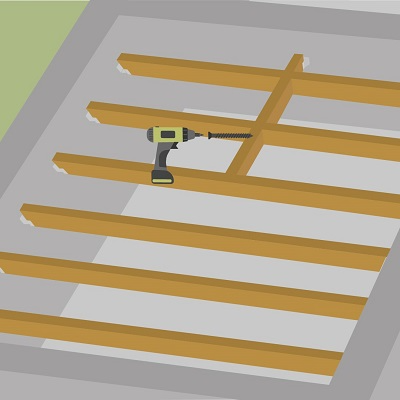 Positionnez les entretoises entre chaque rangée de solives